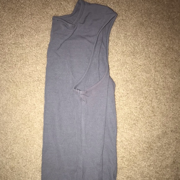 Express Muscle Tank - Picture 3 of 3